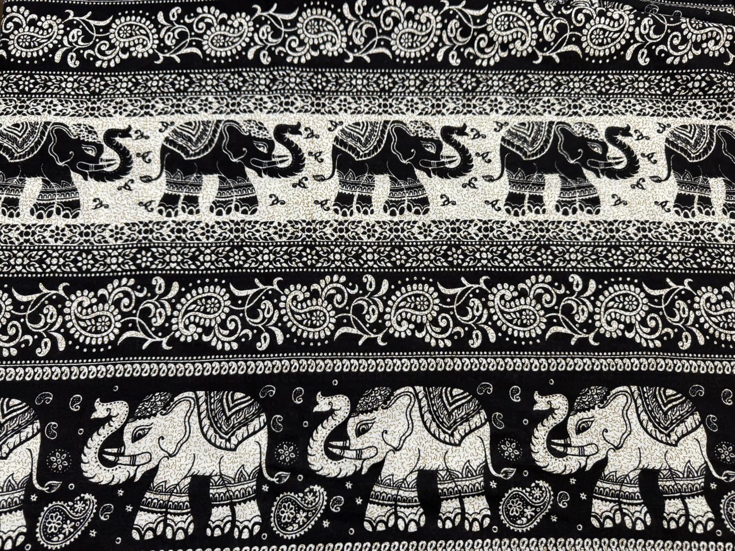 elephant TRIBAL fabrics モッズコート wagamama elephant TRIBAL fabrics ブルゾン アウター Puffer Tuck Work